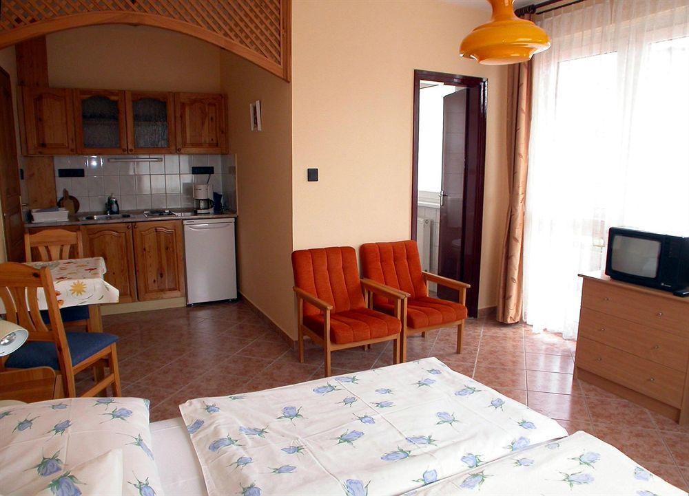 Heviz Therme Apartmenthaus Buitenkant foto