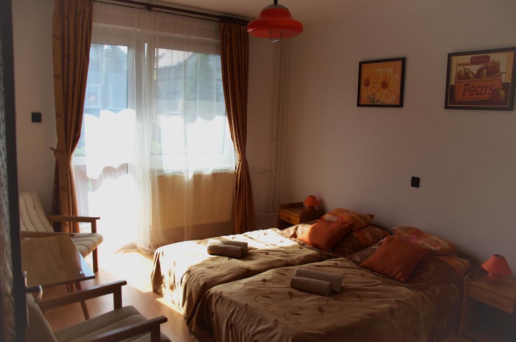 Heviz Therme Apartmenthaus Buitenkant foto