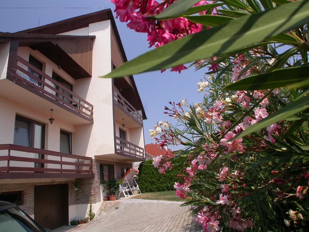 Heviz Therme Apartmenthaus Buitenkant foto