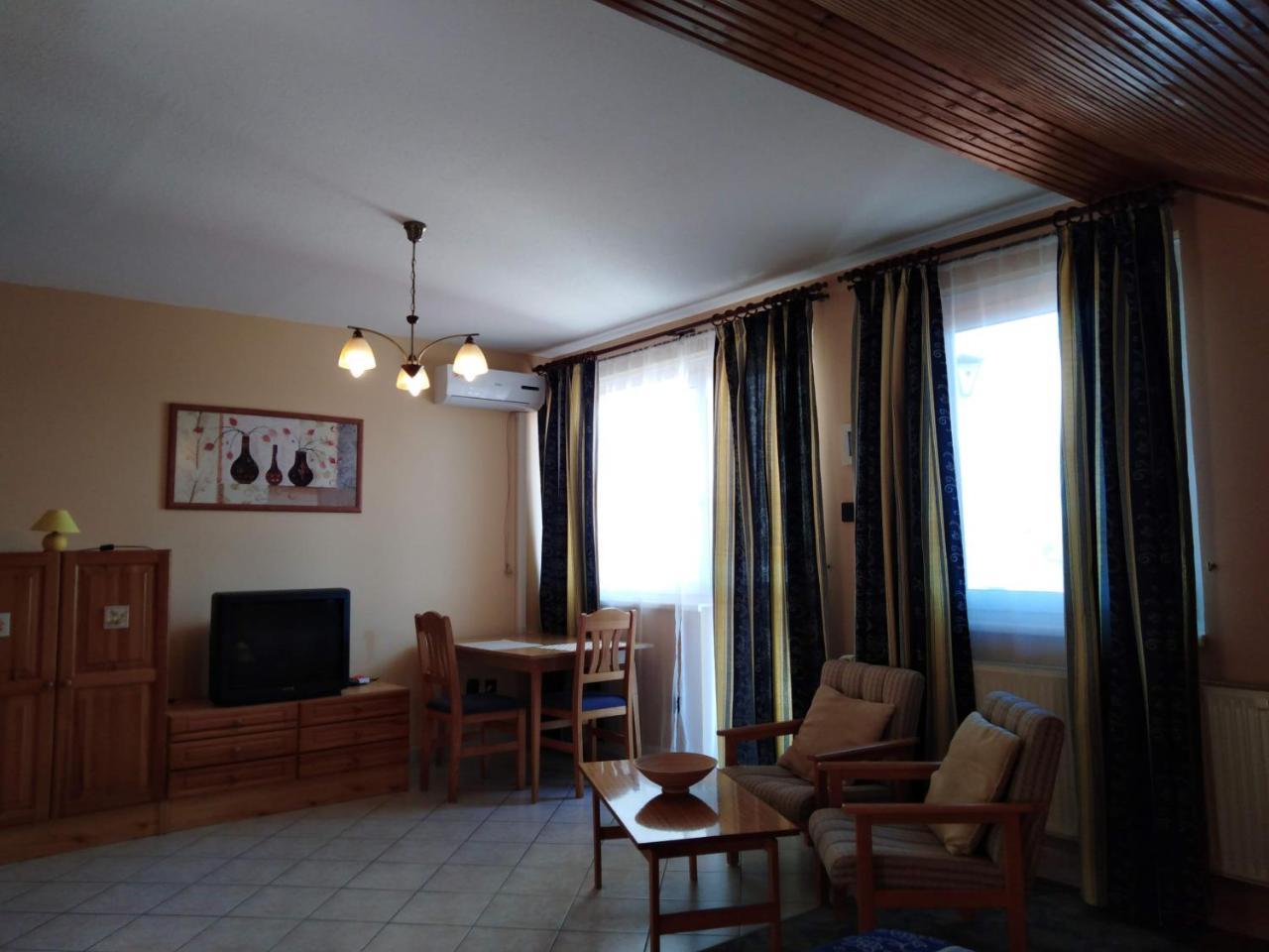 Heviz Therme Apartmenthaus Buitenkant foto