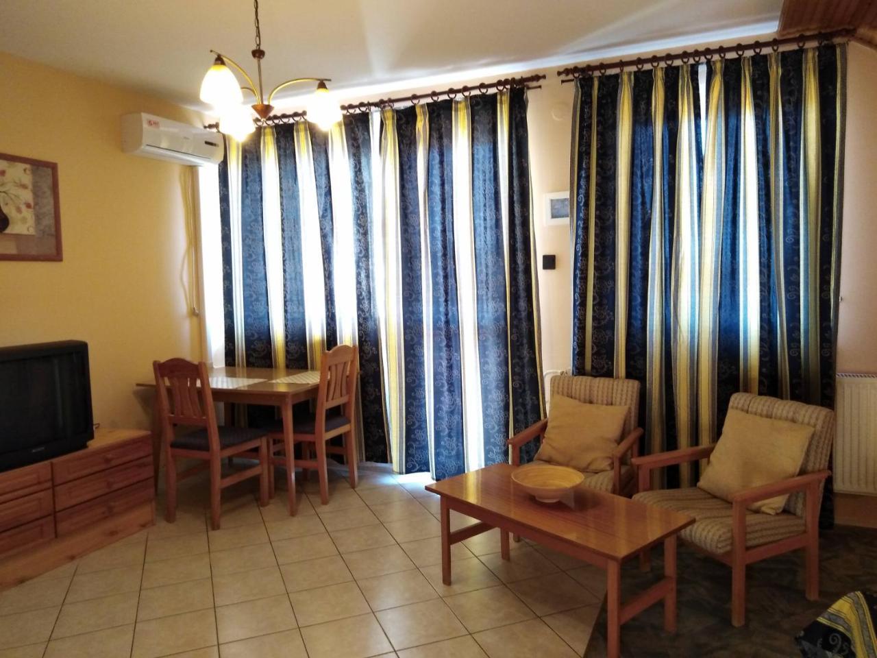 Heviz Therme Apartmenthaus Buitenkant foto