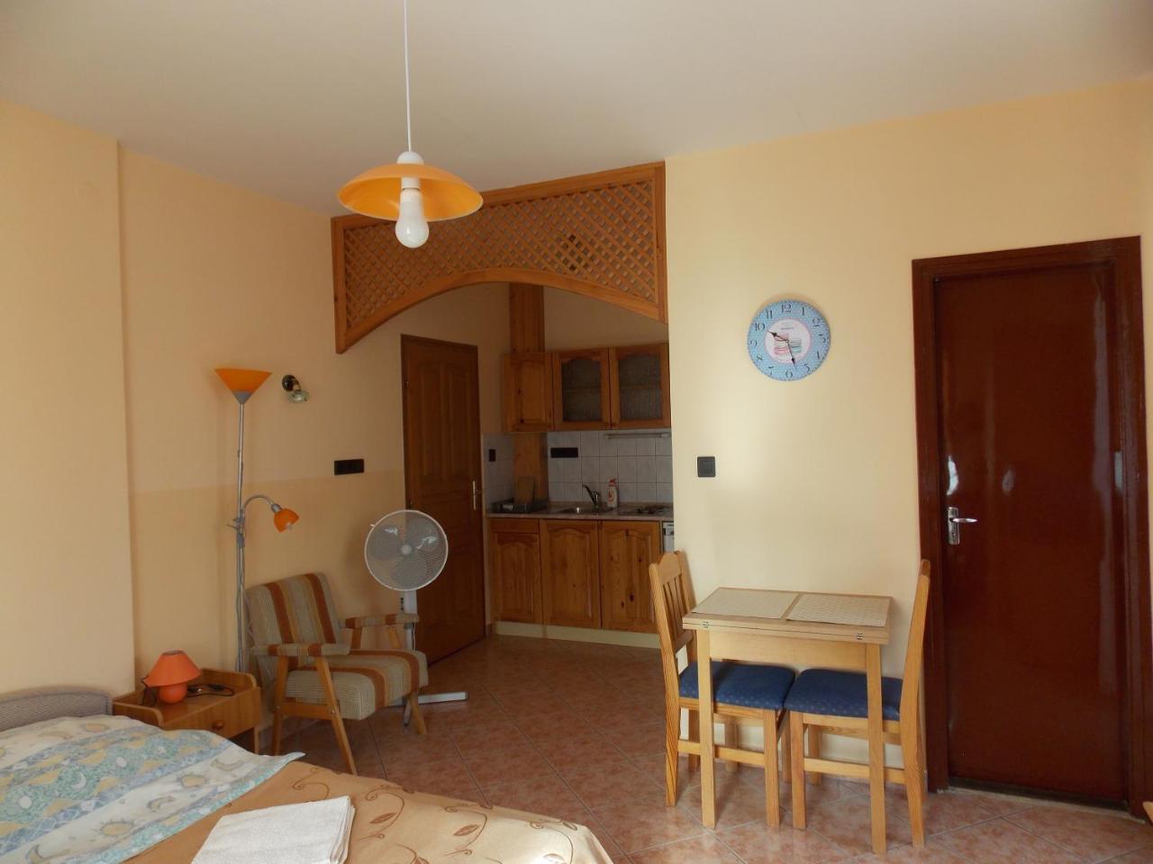 Heviz Therme Apartmenthaus Buitenkant foto